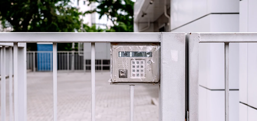 Gate Locks For Metal Gates in Highland Park